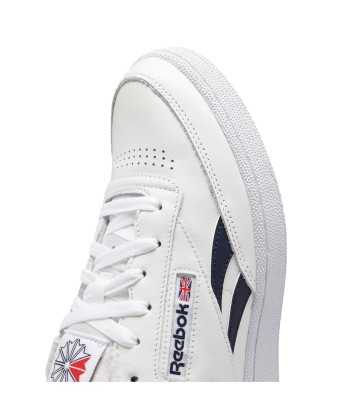 Reebok Club C Revenge chez Cornerstreet bien 