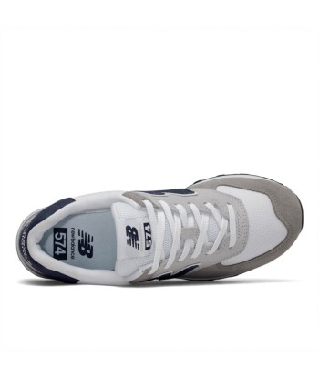 New Balance ML574EAG plus qu'un jeu 